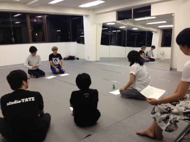 【日本最高峰の演技レッスン】 NHK脚本家・有名演劇祭優秀賞受賞の演出家が直接指導の演技クラス！！TV局・商業舞台・映画撮影所などで行われている門外不出のメソッド （東京・大阪）