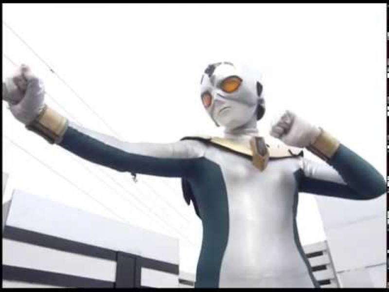 戦うヒロイン(スーツアクトレス)