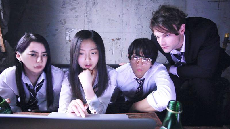  1 actor &  1 actress for English SF film