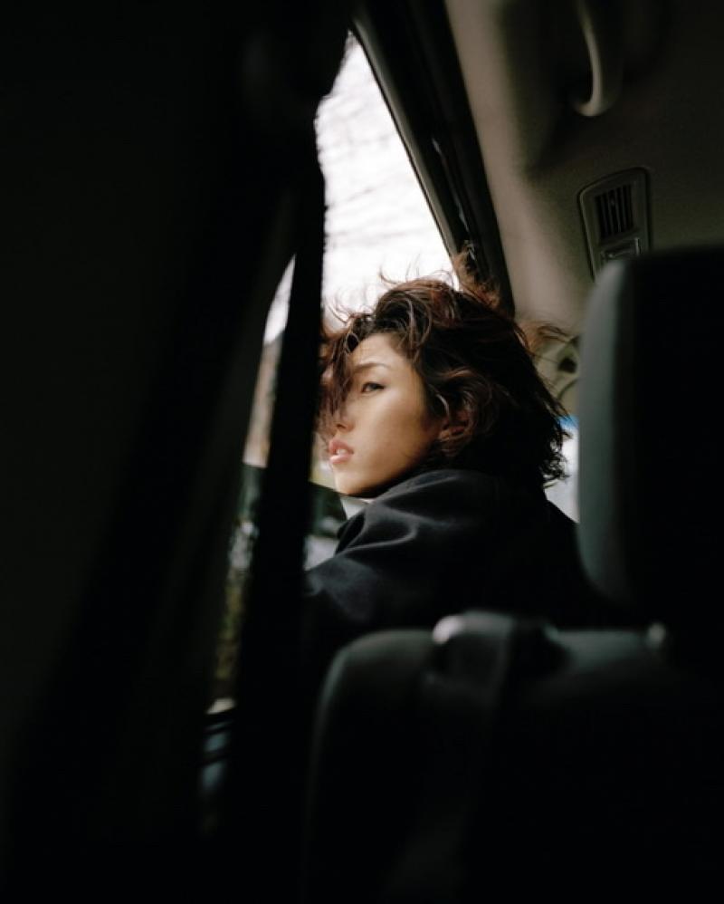 プロフィール、宣材写真にも使える映画の主人公のような一枚を撮影致します！