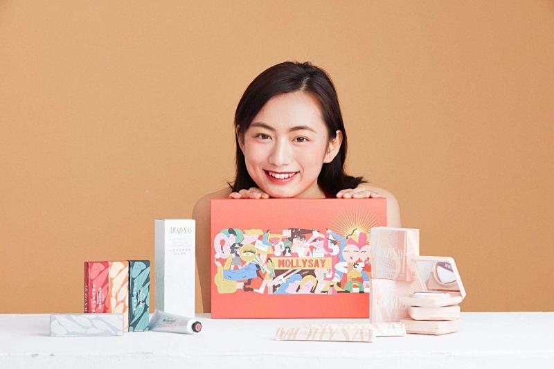 キャスト募集！化粧品のプロモーション映像の女性役