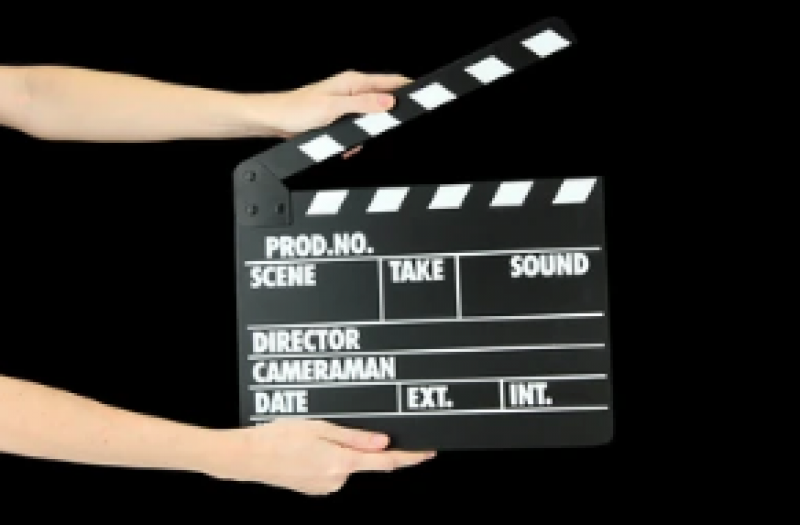 【報酬あり】保険会社の映像制作にあたり、演者さんを4名募集致します