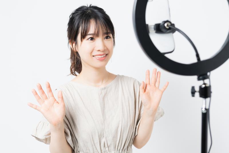 動画広告のキャスト募集！※自撮りのため完全在宅OK
