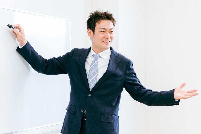 １本撮影5,000円【男性限定】説得力のある演技ができる方/動画広告に出演演技してくれる方を募集しています。(6月初旬～中旬撮影予定)