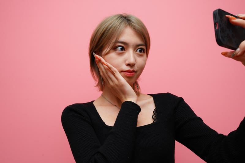 【応募者多数のため募集終了しました！】推し活しすぎてクレカの支払いできなくなった女子役 【SNS動画広告のキャスト募集 】