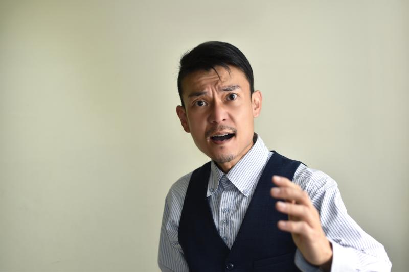 妻が勝手に車を売っていたのでパニックになり喧嘩する男性【動画ショート広告ご出演/継続あり】