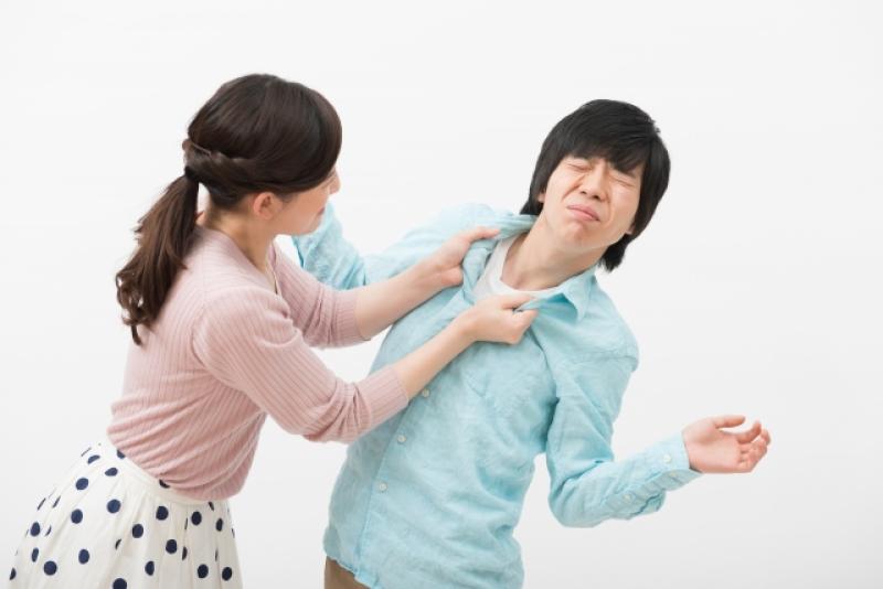 「彼氏に自分の貯金を使いこまれていて激怒する彼女役」を募集します！ / SNS動画広告のキャスト募集