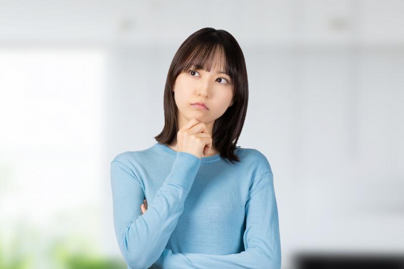 「借金のあるヒモ彼氏を養ってたけど急に彼氏が金遣いが荒くなったので怪しむ彼女役」を募集します！ / SNS動画広告のキャスト募集