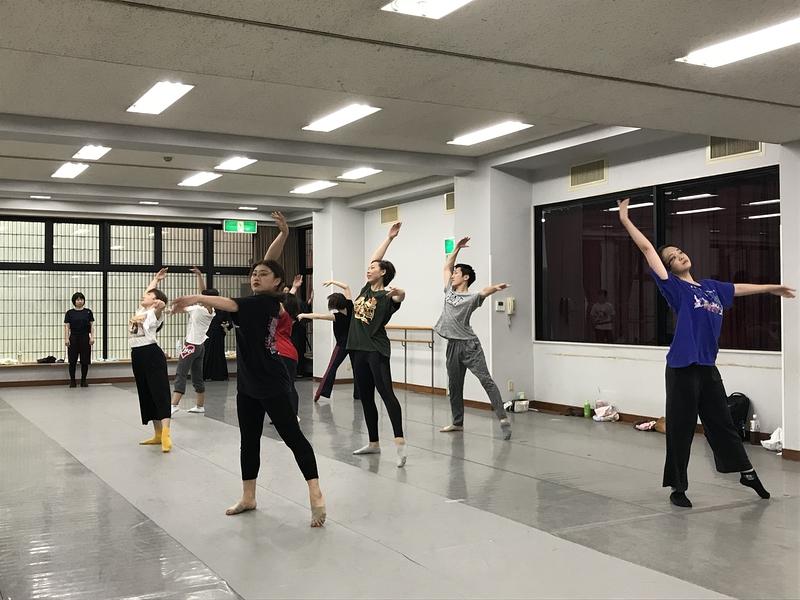 俳優の為のダンスW.S★【2.5次元舞台・ミュージカル・エンタメ等に多数採用の本格技術！】AKB48・乃木坂46・郷ひろみ氏などを担当する振付師・芸術監督が指導！ ■舞台/映画で魅せるダンス■