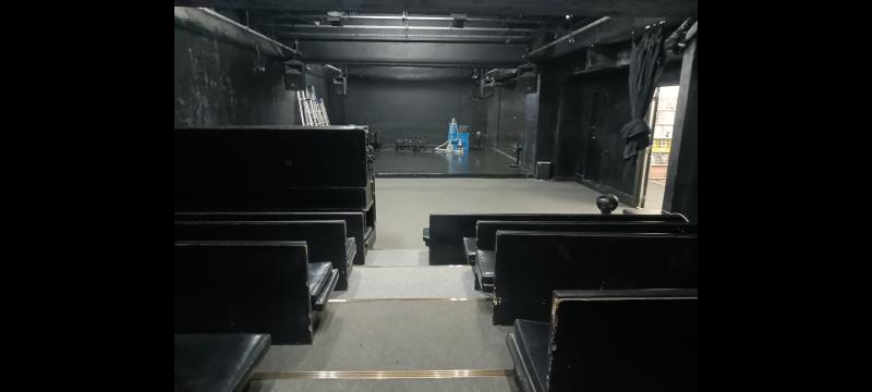 【固定報酬あり】5月舞台公演 女性キャスト募集