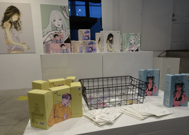 【 原宿　デザインの複合個展 】にて、AIスクールの実績者の代役撮影