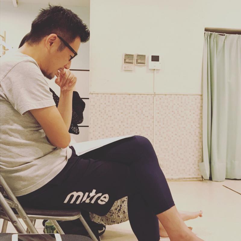 劇団 月とスカレッタ主宰、小西優司の今年最後のワークショップ。今年はワークショップに来た方が100名を超えました。その小西優司が年内に最後にもう一度楽しく演じるために「やっておくべきこと」をレッスンします！ サブ画像