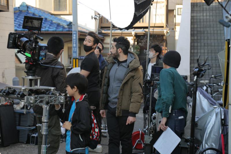 2/13更新　国際映画祭向け短編「Gift」の制作部、助監督、撮影照明アシスタント、宣伝映像用フォトグラファー兼デザイナー　募集 サブ画像