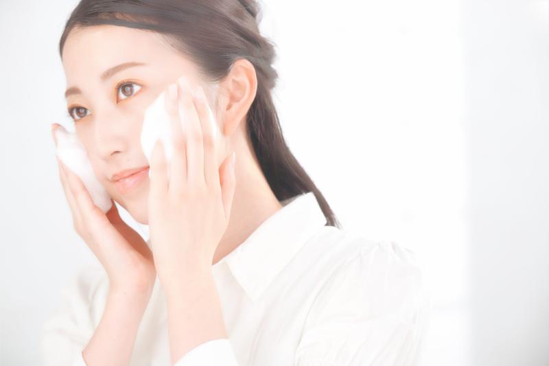 化粧品関連の広告動画の30〜40代女性出演者募集【11月30日締め切り】 サブ画像
