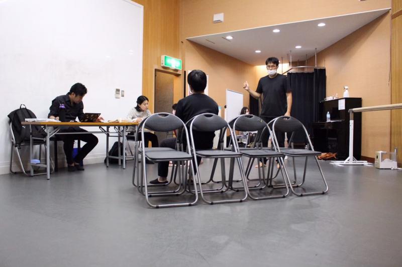固い頭を柔らかく、そして芸術的に。演劇ワークショップ。お芝居について考える。とにかく「上手く」なりたい方に。4月15日〆切。各種受験対策もしてます。 サブ画像