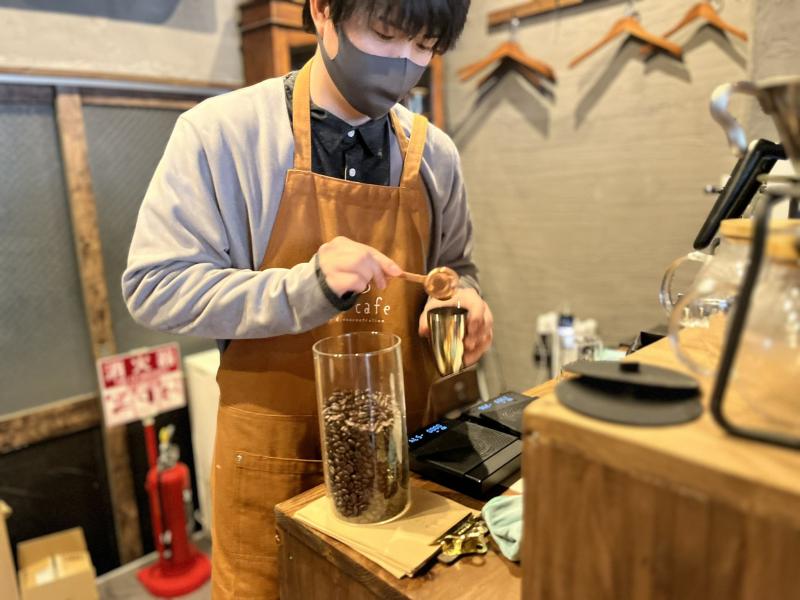 【2名募集】谷町四丁目にある「カフェのSNS配信への定期出演者」を募集！カフェ内で月1ペースで撮影予定！ サブ画像