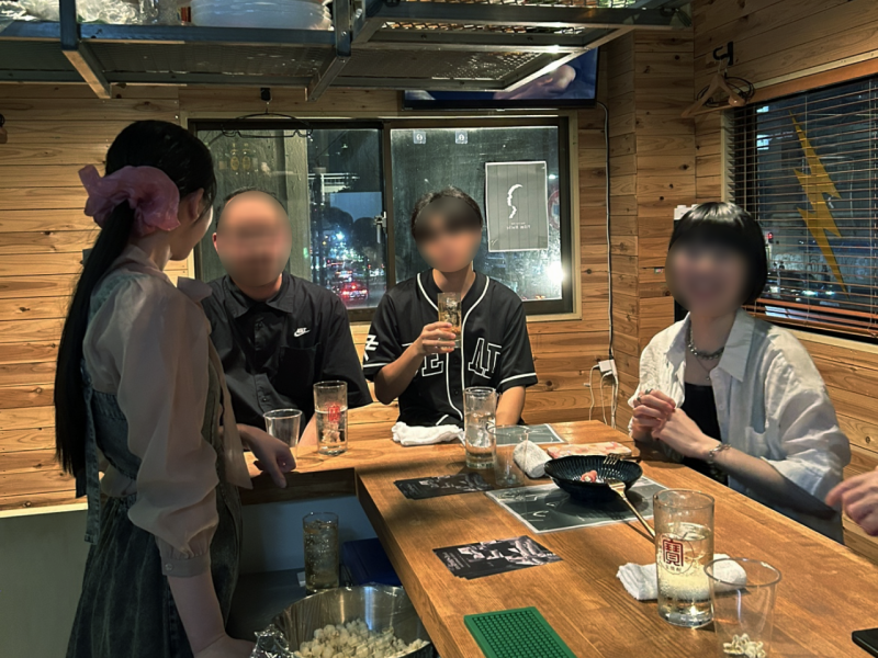 【高円寺BAR】映画監督 Peter Clay の BAR「Film Holic」8月の営業日 12日&26日 サブ画像