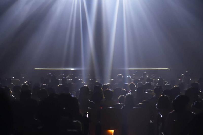  【劇団WAO!】劇団員大募集∥未経験者大歓迎〇　人生で一度でもいいからスポットライトを浴びてみたい。 あの時の学生気分に戻ってもう一度青春したい。夢を一緒に叶えてみませんか？ サブ画像