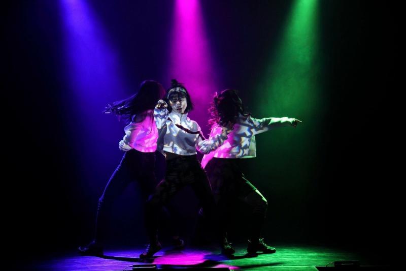 【演出部 脚本 制作 衣装 ヘアメイク】大きな劇場進出に伴い、新しい出会いを探しています！ 4/1締切 サブ画像