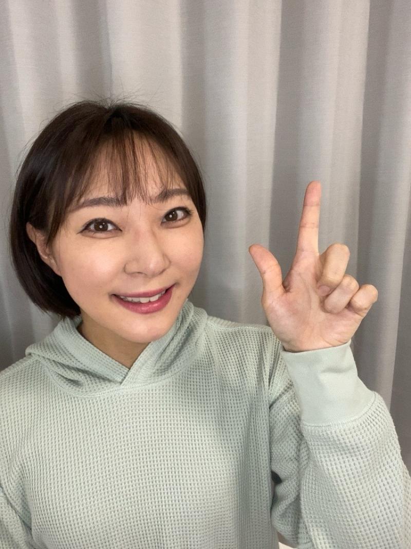みーな