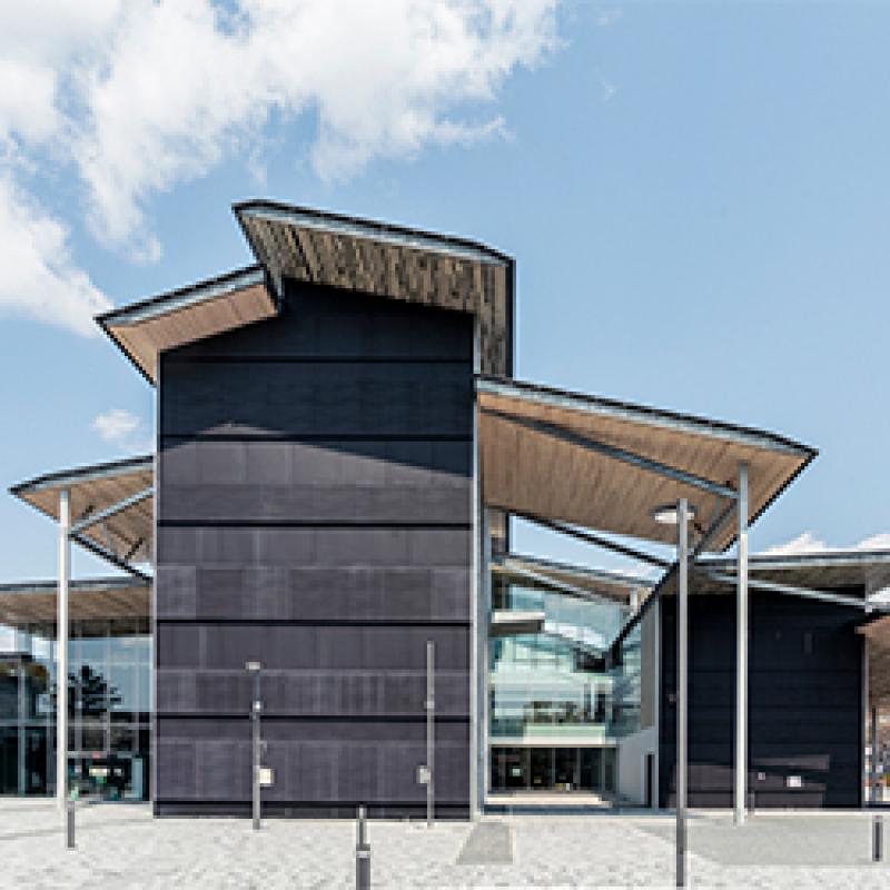 京都府立京都学・歴彩館